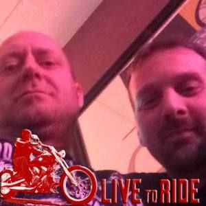 Meet your Posher, Troy